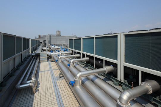 辦公樓中央空調(diào)清洗維保怎么做？寫字樓中央空調(diào)維保